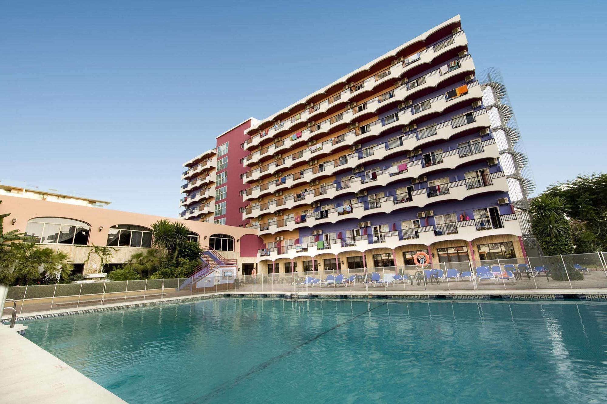 Monarque Park Hotel 4*